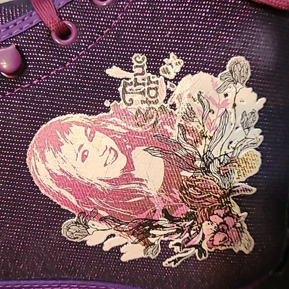 Hannah Montana Ice Skates 4 - Picture 2 of 7